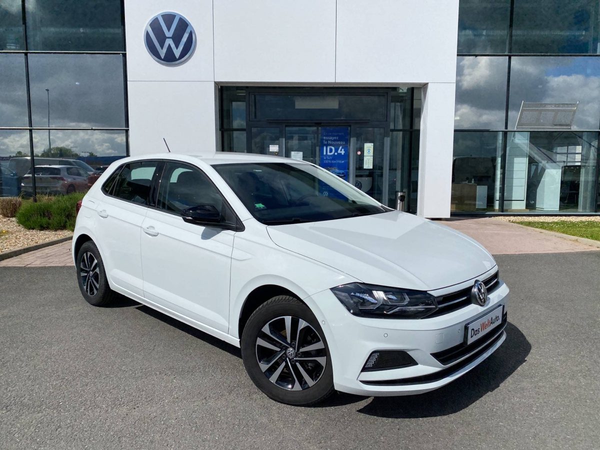 VOLKSWAGEN POLO à Bourges