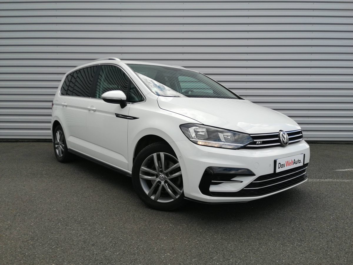 VOLKSWAGEN TOURAN à Bourges