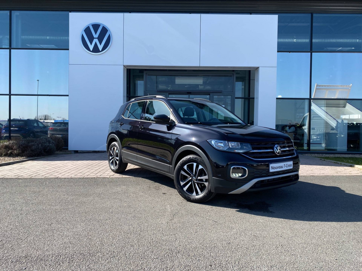 VOLKSWAGEN T-CROSS à Bourges