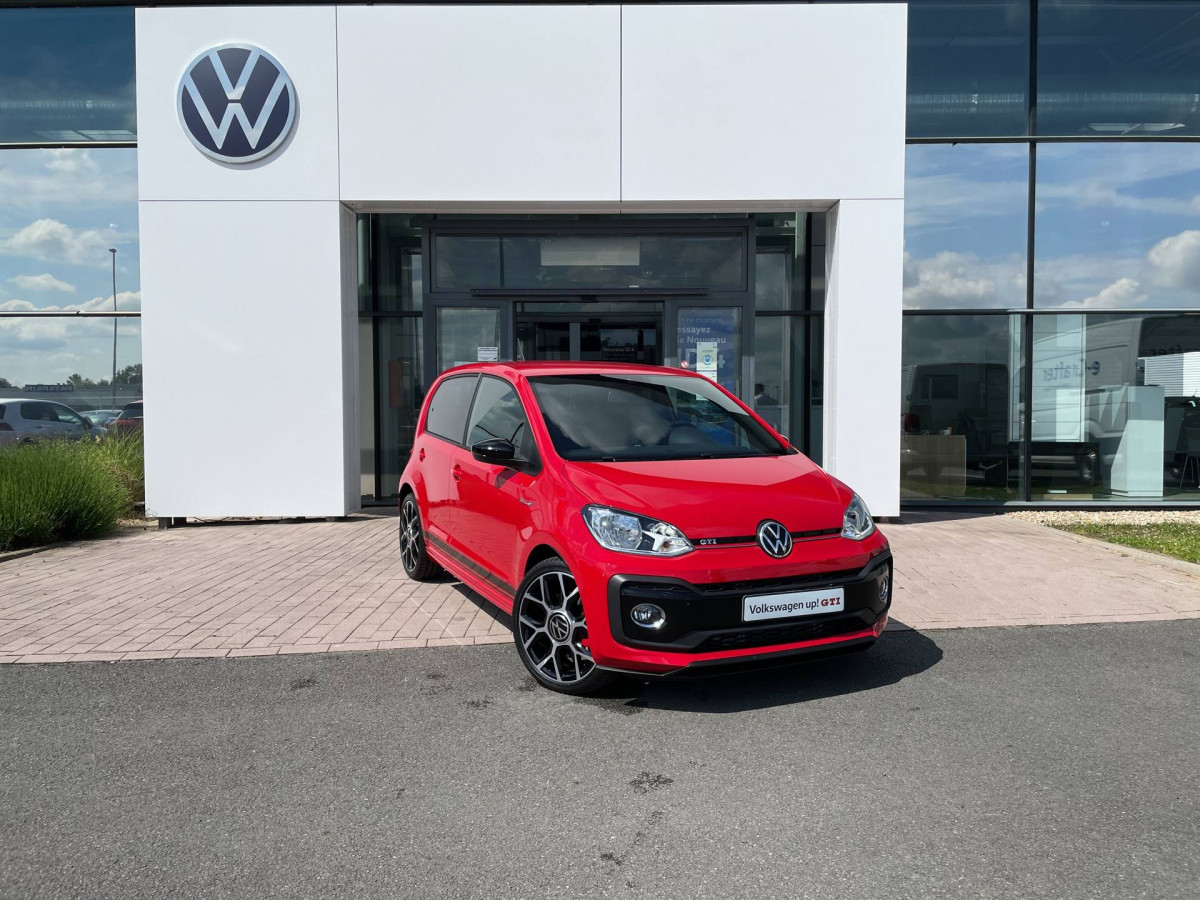 VOLKSWAGEN UP! 2.0 à Bourges