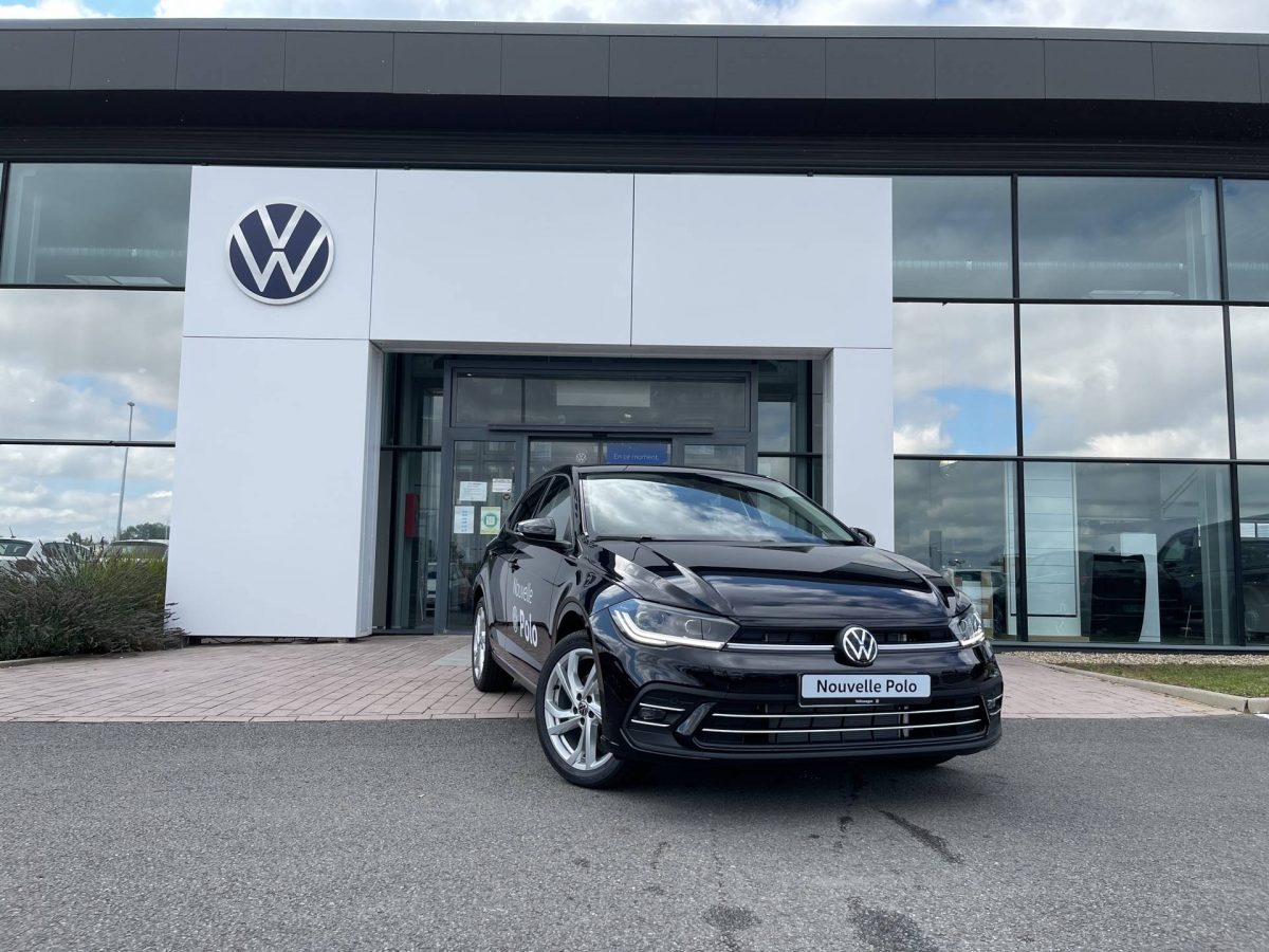 VOLKSWAGEN POLO à Bourges