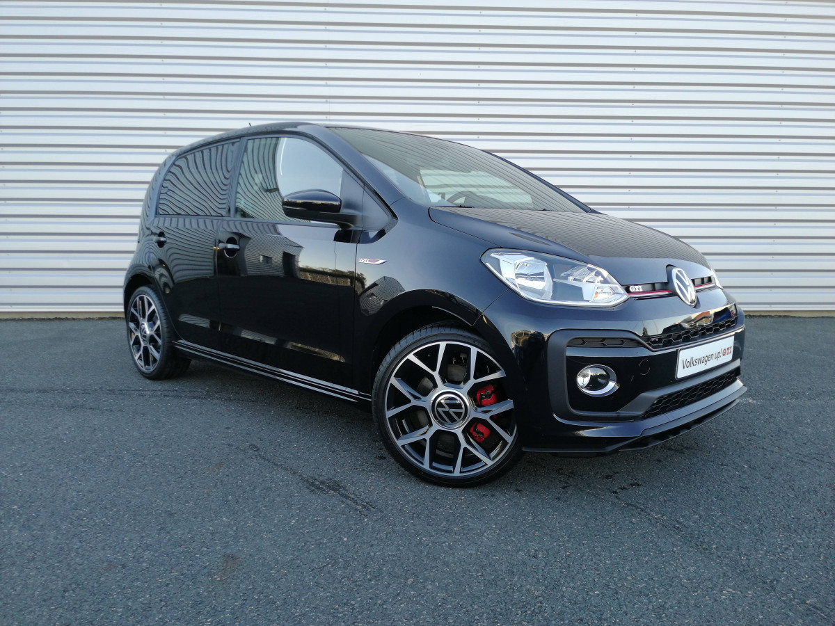 VOLKSWAGEN UP! 2.0 à Bourges